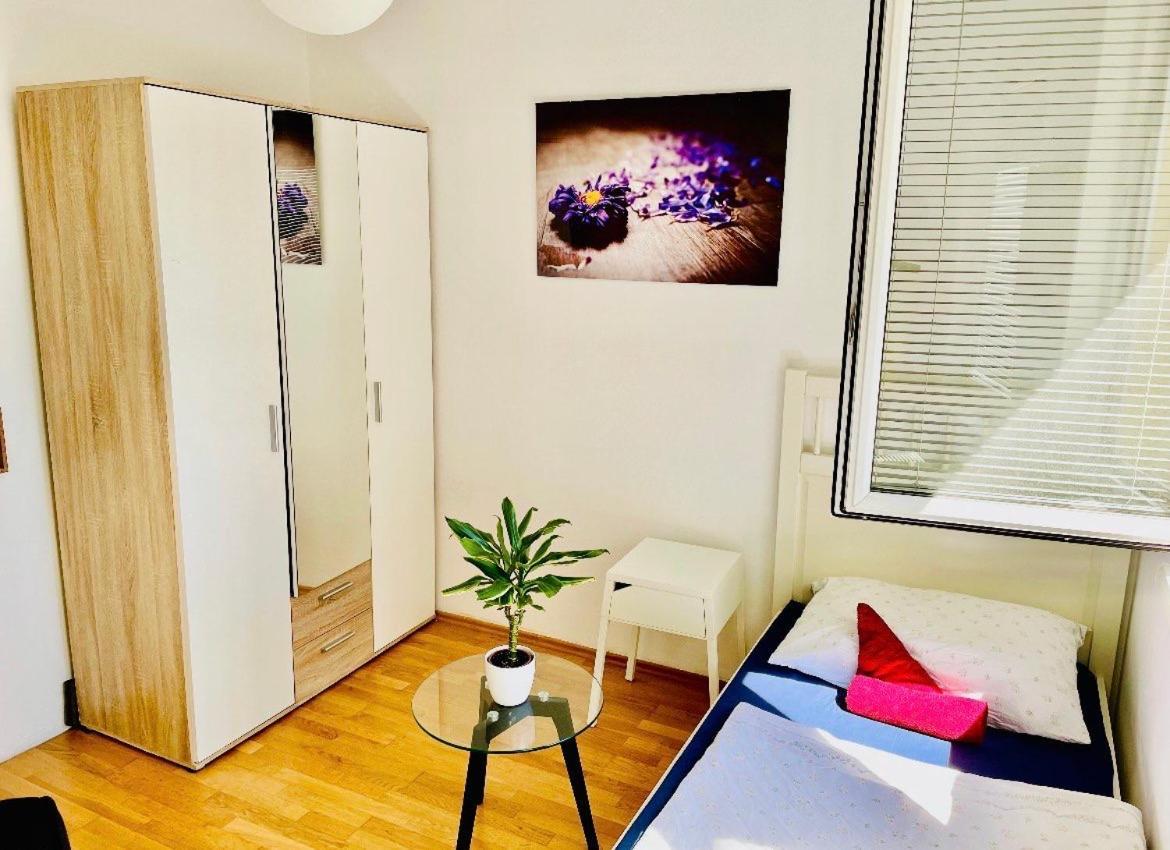 Karlsrooms Vienne Extérieur photo